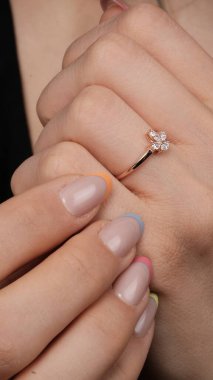 Her Olay İçin El Yapımı Altın ve Elmas Mücevherler