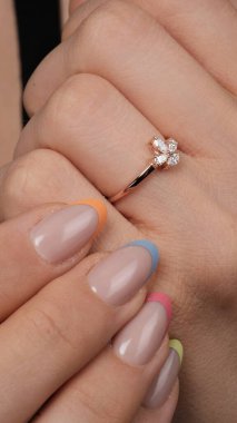 Her Olay İçin El Yapımı Altın ve Elmas Mücevherler