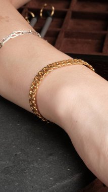 Tasarımcı Mücevherleri: Altın, Elmas ve Gemstone