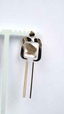 Tasarımcı Mücevherleri: Altın, Elmas ve Gemstone