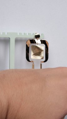 Tasarımcı Mücevherleri: Altın, Elmas ve Gemstone