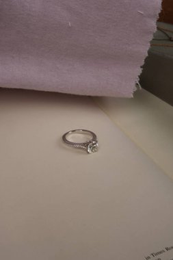 Büyüleyici Altın ve Elmas Alyansları