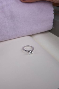 Büyüleyici Altın ve Elmas Alyansları