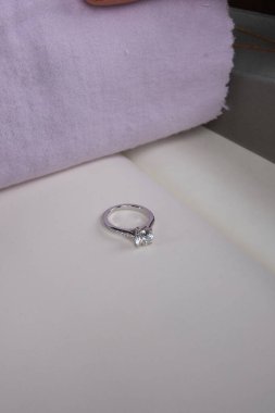 Büyüleyici Altın ve Elmas Alyansları