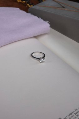 Lüks Altın ve Elmas Mücevher