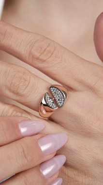 Lüks Altın ve Elmas Mücevher