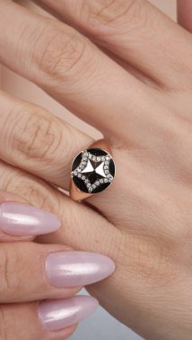 Lüks Altın ve Elmas Mücevher