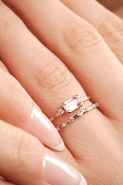 Özel Anlar İçin Özel Yapım Altın ve Elmas Mücevherler