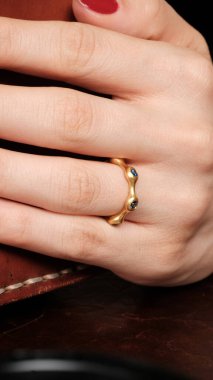 Renkli Taşlı Eşsiz Altın ve Elmas Mücevherler