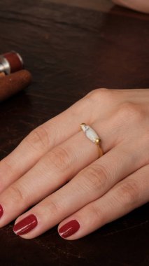 Renkli Taşlı Eşsiz Altın ve Elmas Mücevherler