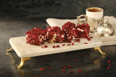 Pastel Renkli Türk Zevki Festivaller İçin