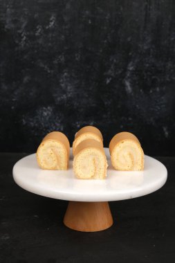 Kremalı Light ve Yumuşak Fransız Eklemeleri