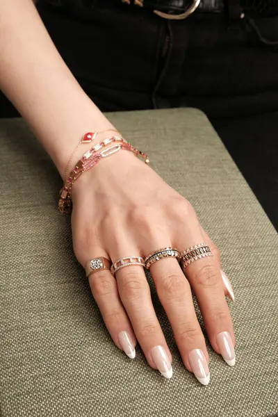 Özel Anlar İçin Özel Yapım Altın ve Elmas Mücevherler