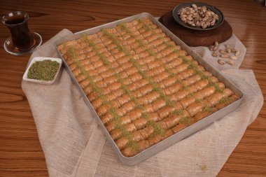 Ev yapımı Baklava 'nın Altın Çıtır Tabakları