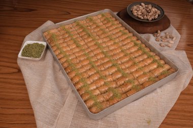 Ev yapımı Baklava 'nın Altın Çıtır Tabakları