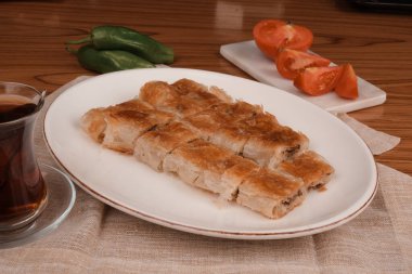 Türk Borek Çeşitlilik Tabağı Paylaşım İçin
