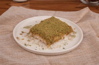 Her ısırıkta mükemmelliğin tatlı katmanları