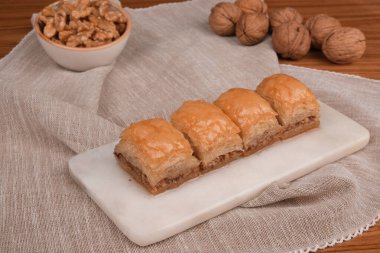 Taze Pişmiş Baklava Parçalarının Yakın Çekimi