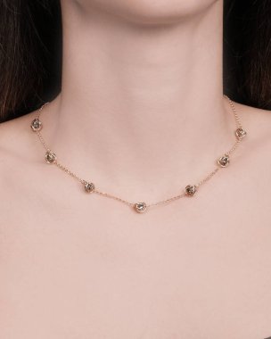 luxury gold and diamond jewelery