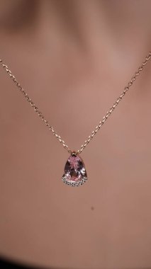 luxury gold and diamond jewelery