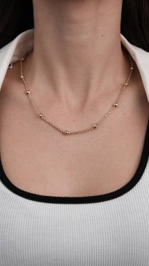 luxury gold and diamond jewelery