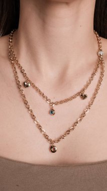 luxury gold and diamond jewelery