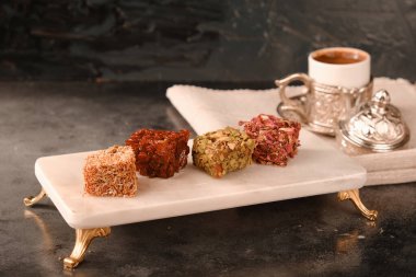 Gül aromalı Türk Lokumu Pistachio Dolgulu