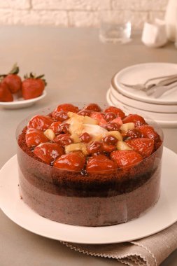 Mumlu Kutlama Pastası