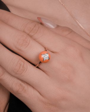 Lüks Elmas ve Altın Mücevher