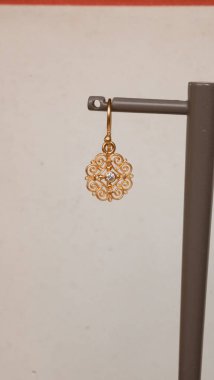 Lüks Elmas ve Altın Mücevher