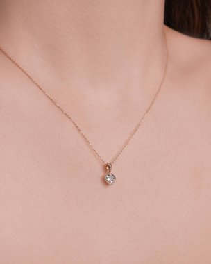 Altından ve elmaslardan oluşan Ebedi Mücevher Tasarımı