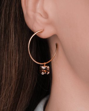 Altından ve elmaslardan oluşan Ebedi Mücevher Tasarımı