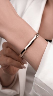 Büyüleyici Altın ve Elmas Gelinlik Takıları