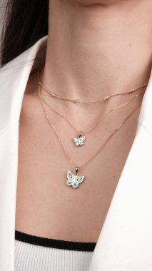 Lüks Aşıklar İçin Sersemletici Altın ve Elmas Mücevherler