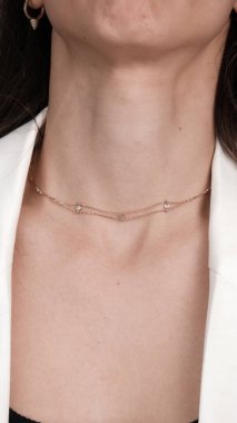 Lüks Aşıklar İçin Sersemletici Altın ve Elmas Mücevherler