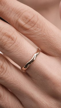 Güzel Mücevher Koleksiyonu: Elmaslar ve Altın Mücevherler