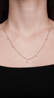 Renkli Taşlı Eşsiz Altın ve Elmas Mücevherler