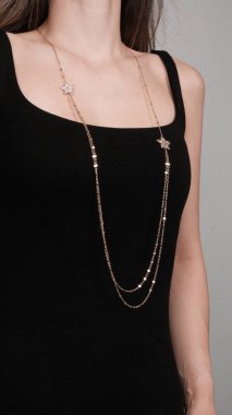 Renkli Taşlı Eşsiz Altın ve Elmas Mücevherler