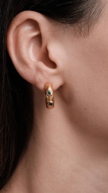 Renkli Taşlı Eşsiz Altın ve Elmas Mücevherler