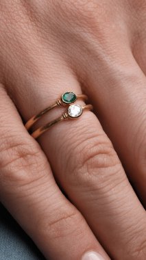 Renkli Taşlı Eşsiz Altın ve Elmas Mücevherler