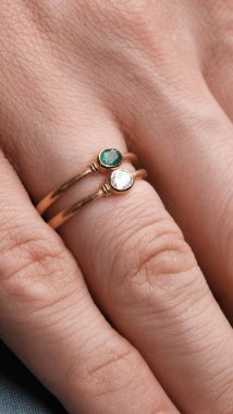 Renkli Taşlı Eşsiz Altın ve Elmas Mücevherler