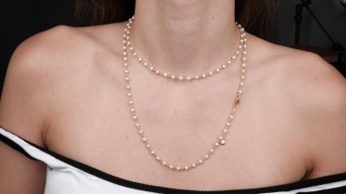 Renkli Taşlı Eşsiz Altın ve Elmas Mücevherler