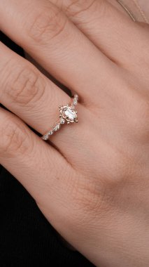 Özel Anlar İçin Özel Yapım Altın ve Elmas Mücevherler