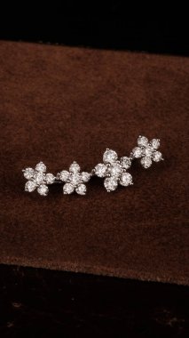 Özel Anlar İçin Özel Yapım Altın ve Elmas Mücevherler