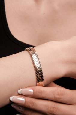 Özel Anlar İçin Özel Yapım Altın ve Elmas Mücevherler