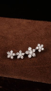 Kaliteli Mücevherler: Altın ve Elmas Hazineleri