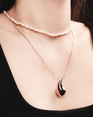 Altından ve elmaslardan oluşan Ebedi Mücevher Tasarımı