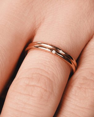 Altından ve elmaslardan oluşan Ebedi Mücevher Tasarımı