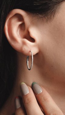 Güzel Altın ve Elmas Kokteyl Mücevherleri