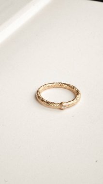 Güzel Altın ve Elmas Kokteyl Mücevherleri